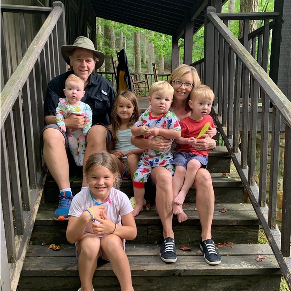 Meet your Posher, Robin - Picture 3 of 3